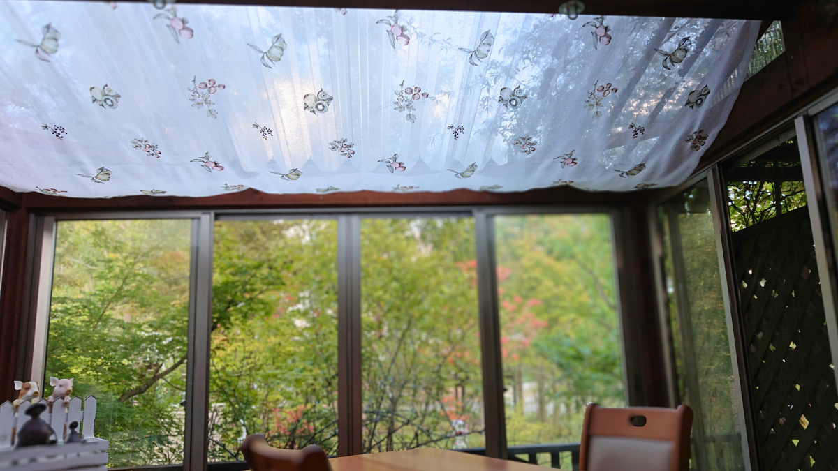 デコワールド店内