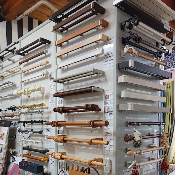 デコワールド店内