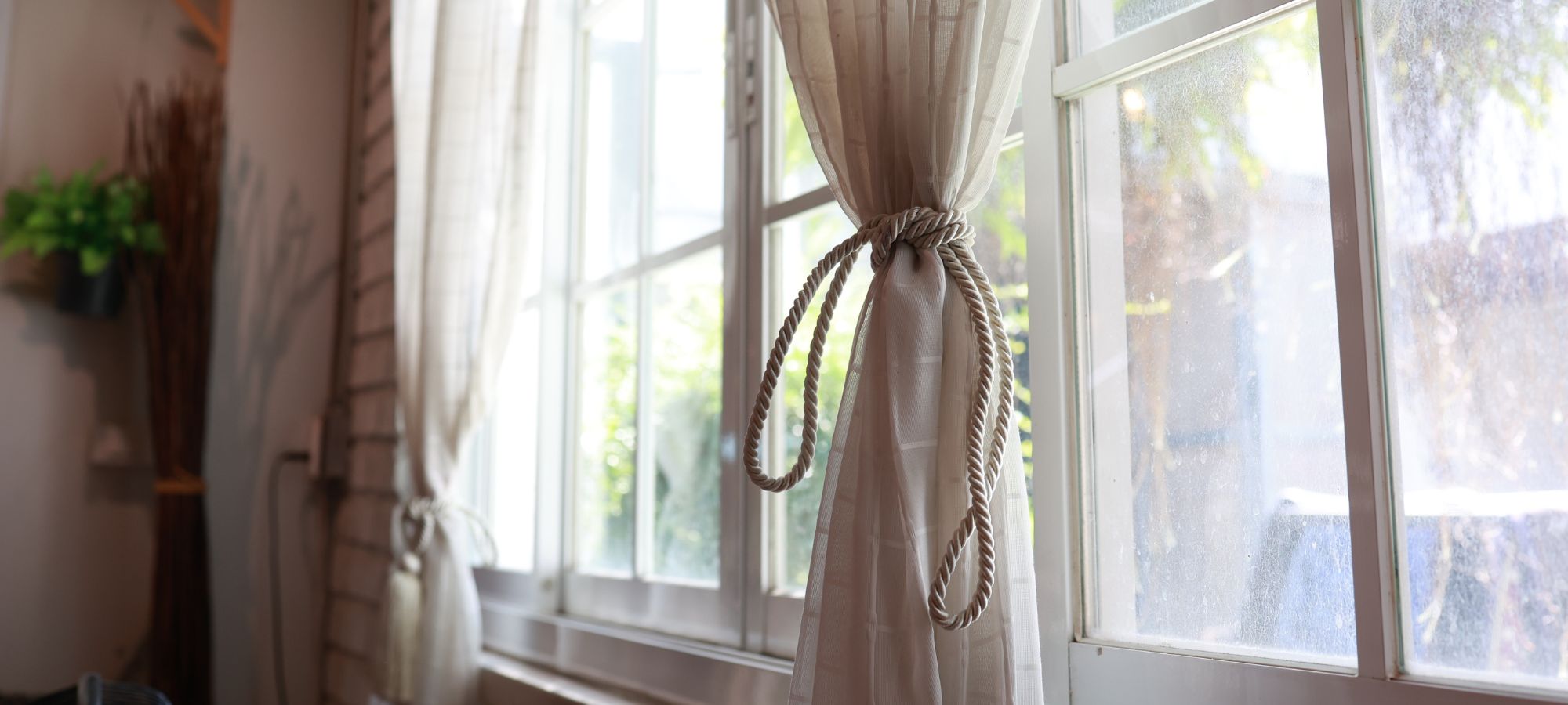 高級窓装飾のイメージ